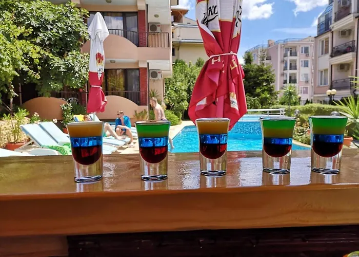 Хотел Family Rainbow 2*